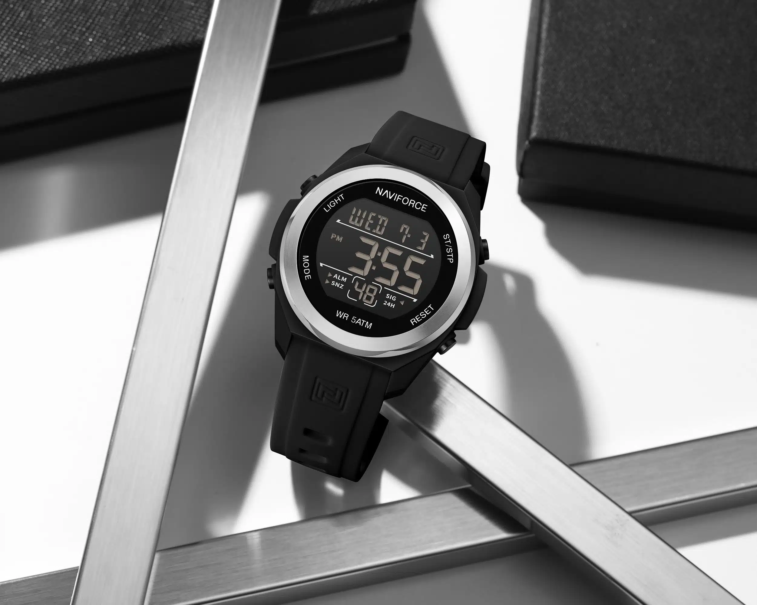 Naviforce 7111 watch for men-Silver Black1 Naviforce 7111 watch for men-Silver Black